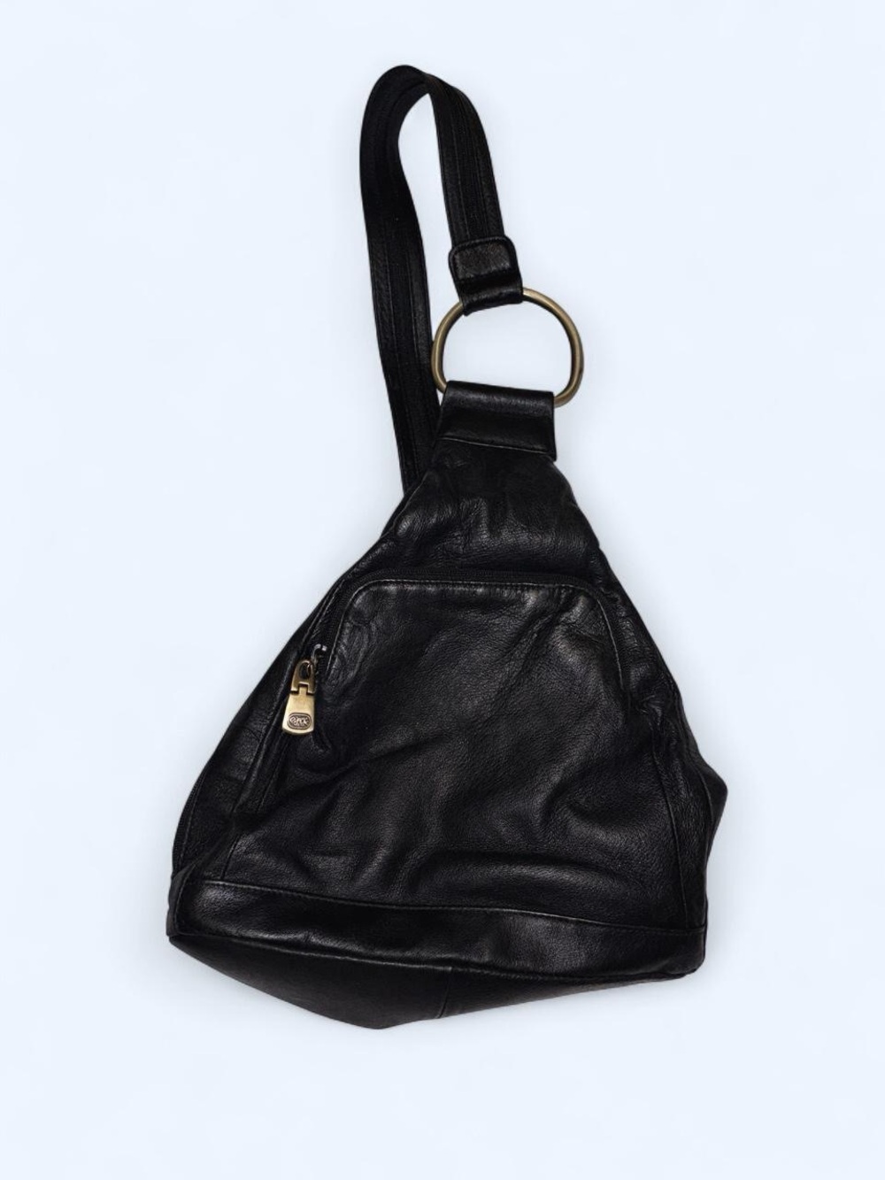 Vintage 90s black leather convertible sling backpack